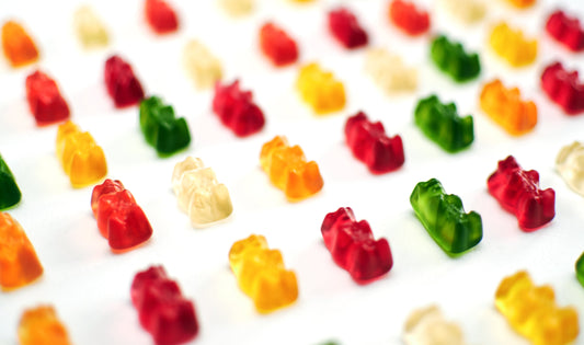 THC Gummies vs CBD Gummies: The Real Effects Showdown